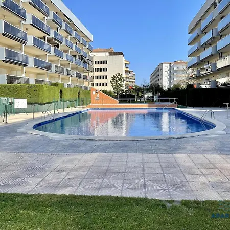 Apartbeach Nova Pineda 2 Y Vistas Piscina * La Pineda